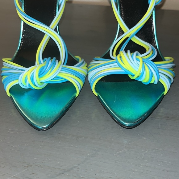 YSL Saint Laurent Gippy Multicolor Strappy Knot Patent Leather Sandal 38.5-US 8 - Picture 5 of 17